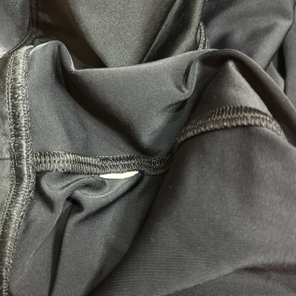 Spanx Black Faux Leather Leggings Size Large - Picture 6 of 6